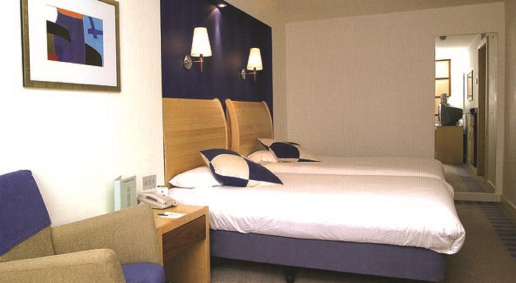 The Britannia Nottingham Hotel Exterior photo