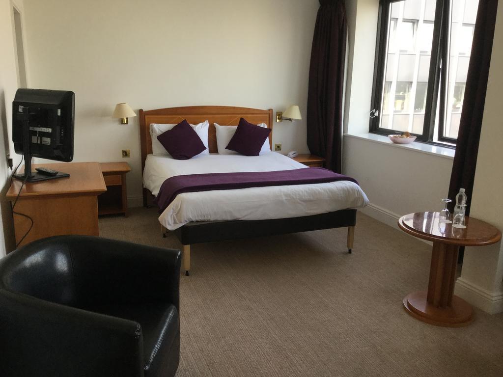 The Britannia Nottingham Hotel Exterior photo